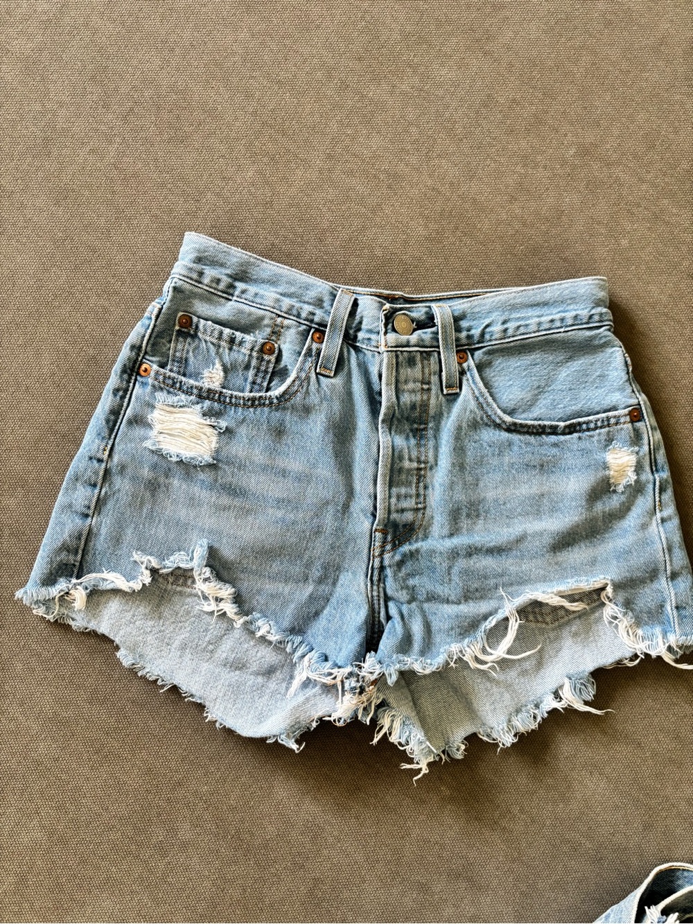 501 Light Blue Distressed Denim Women’s Shorts